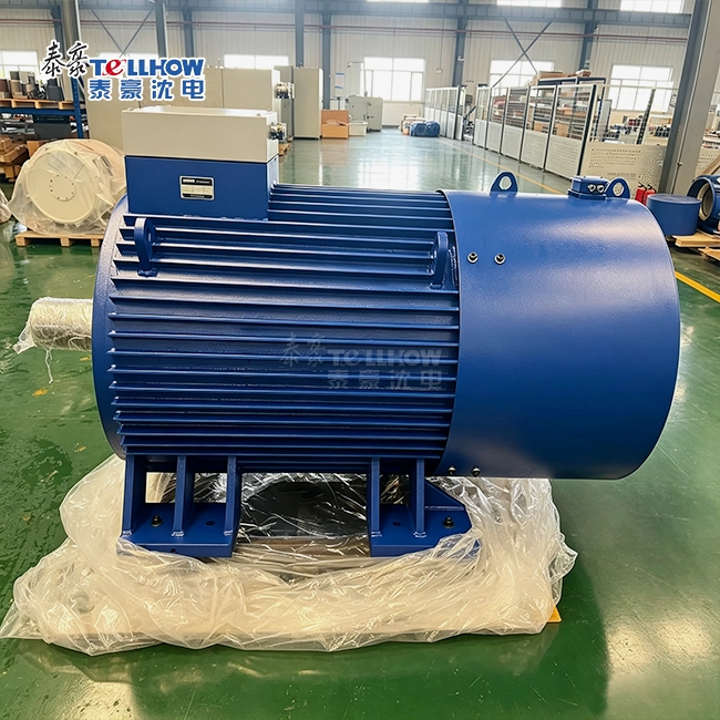 Low-speed high-torque direct-drive permanent magnet generator